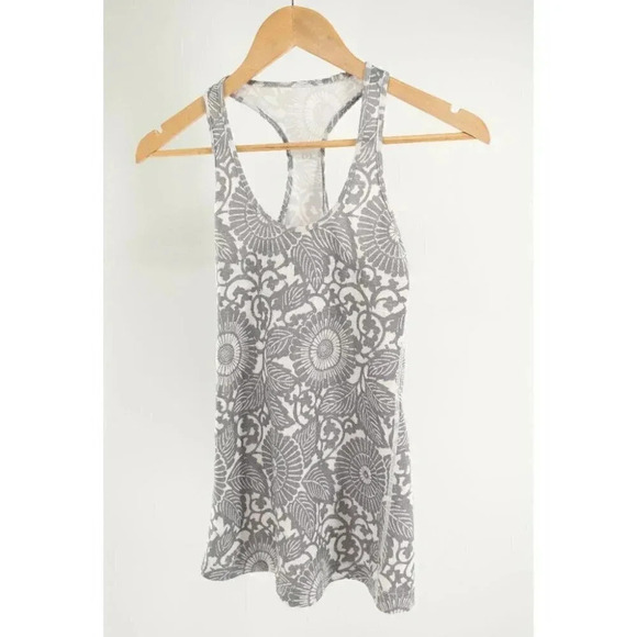 Lululemon tank in Heathered Fossil/White Beachy  Floral | 4 - Picture 2 of 4
